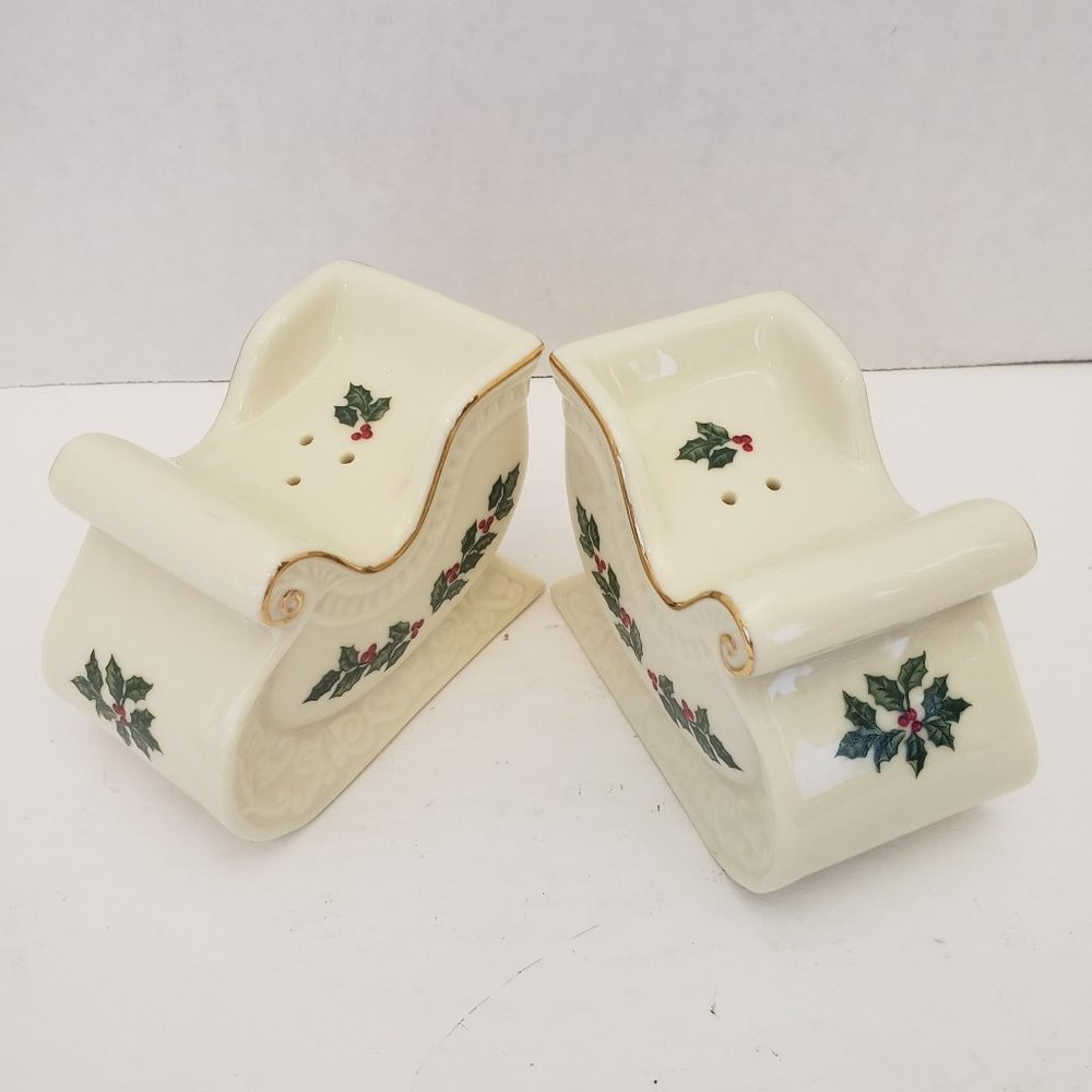 Formalities Baum Bros Sleigh Salt and Pepper Shaker Set